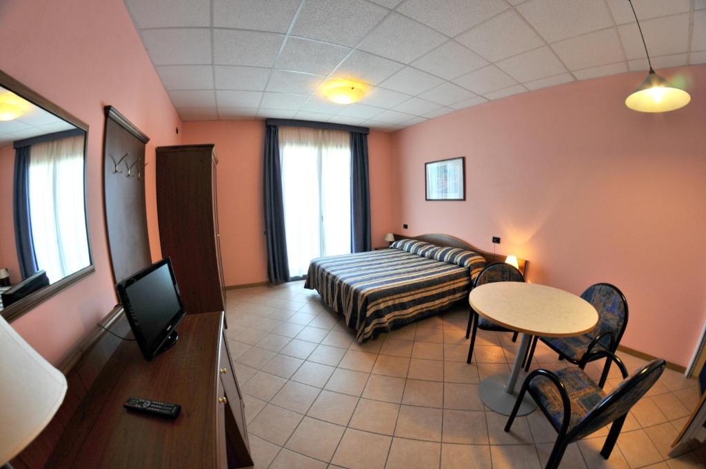 Happy Camping Village Bellaria-Igea Marina Ruang foto