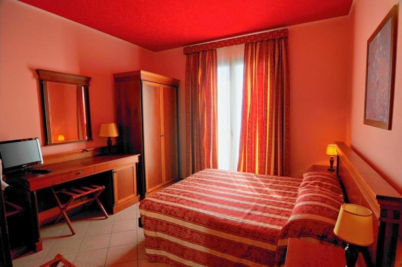 Happy Camping Village Bellaria-Igea Marina Ruang foto