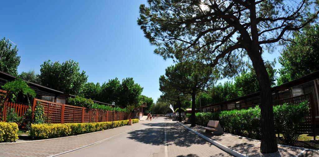 Happy Camping Village Bellaria-Igea Marina Bagian luar foto