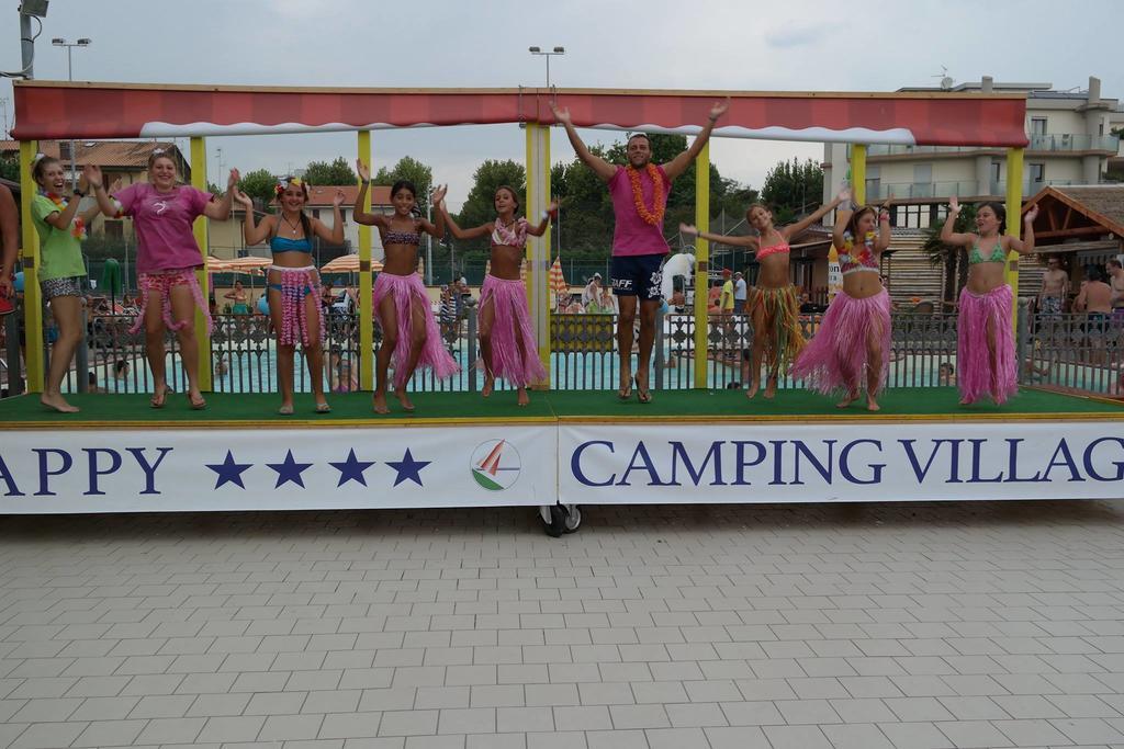 Happy Camping Village Bellaria-Igea Marina Bagian luar foto