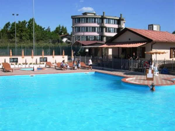 Happy Camping Village Bellaria-Igea Marina Bagian luar foto